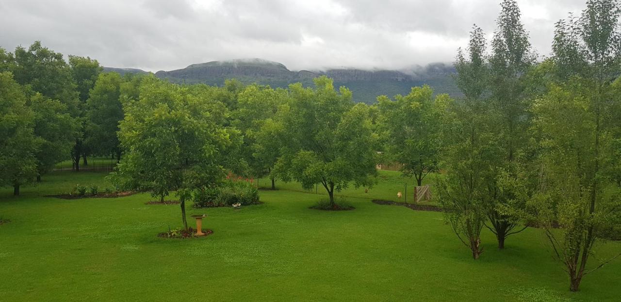 Millstream Inn Guest House Skeerpoort Esterno foto