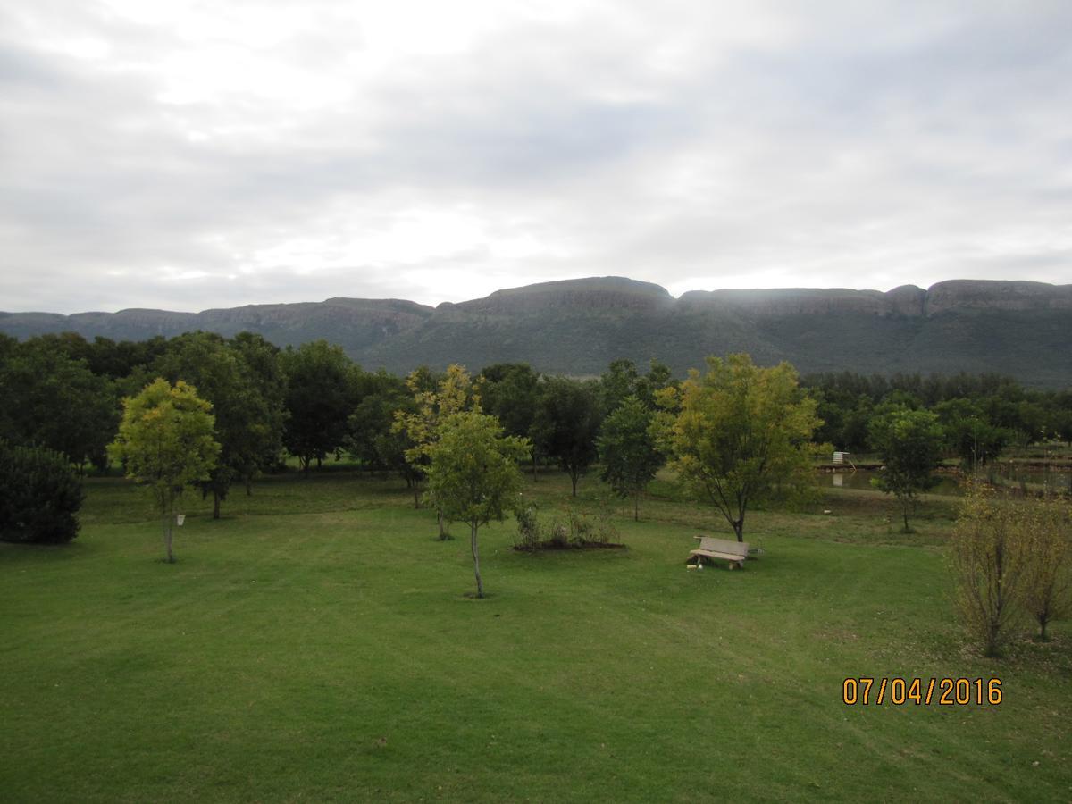 Millstream Inn Guest House Skeerpoort Esterno foto